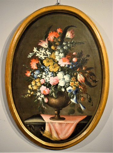 Pair of still lifes with floral compositions,  Giacomo Nani (Naples 1698-1755) - Paintings & Drawings Style Louis XV